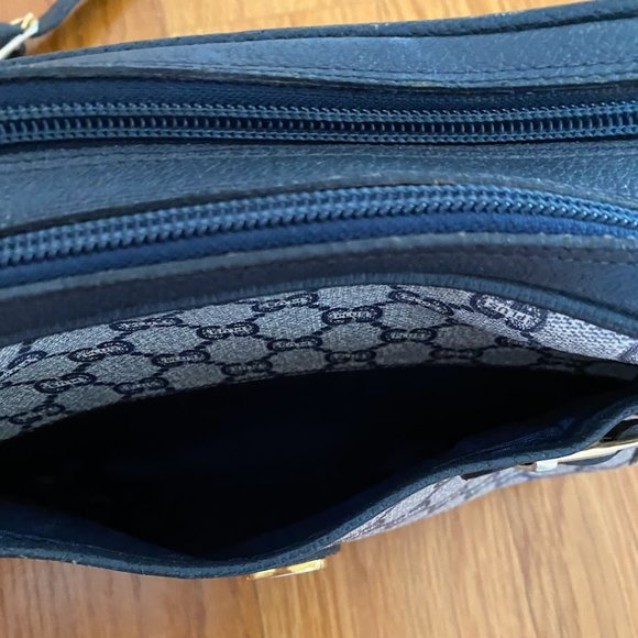 Gucci Plus Double Zip Shoulder Bag - Extremely Rare - Picture 9 of 11